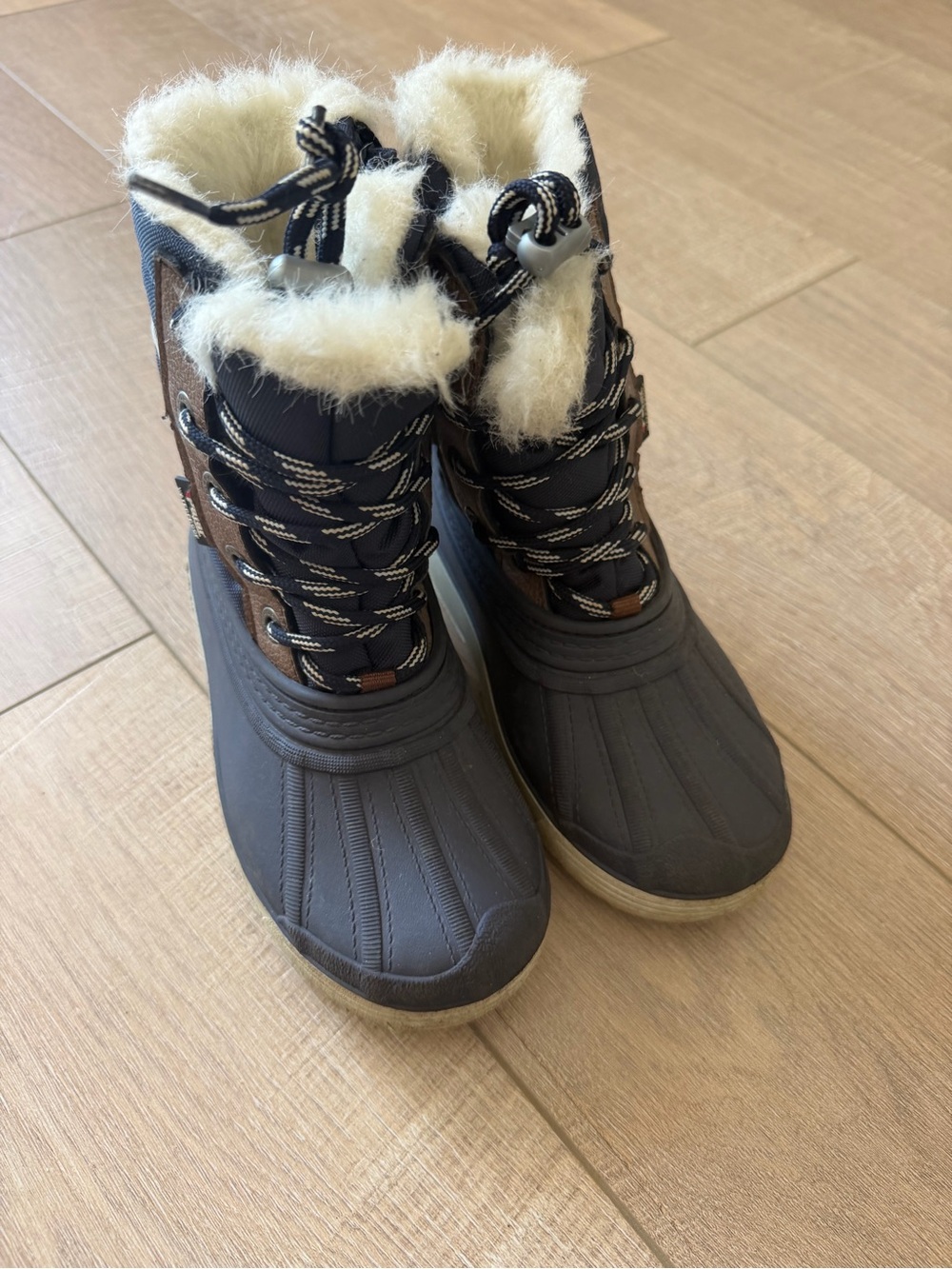 Kids  Insulated Snow Boots in Black and Brown with Faux Fur